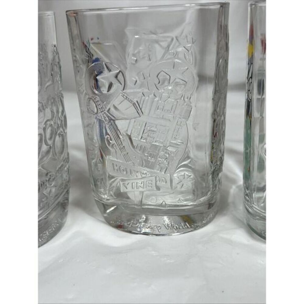 Walt Disney World 2000 McDonald's Celebration Mickey Mouse 3 Square Glasses. - Picture 12 of 13